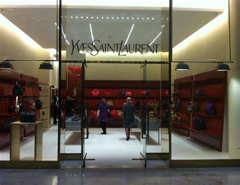 magliette yves saint laurent outlet|yves saint laurent.